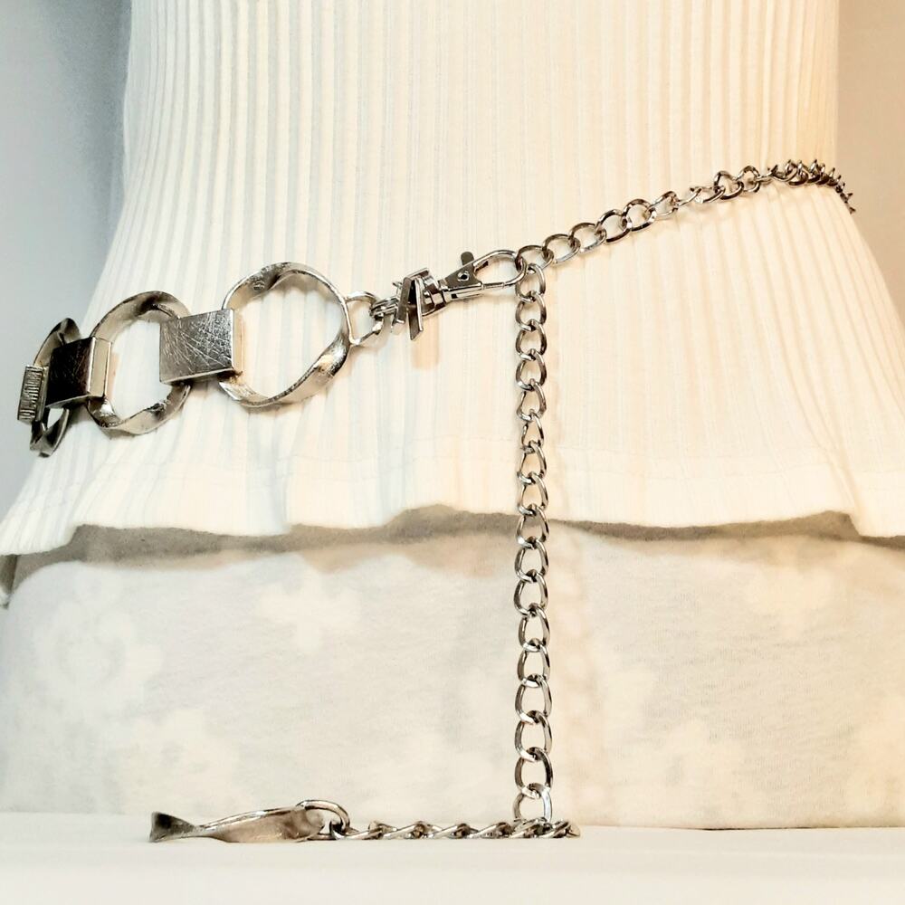 Chicos Signed Womens Heavy Textured Silver Tone Chain Belt Twisted Ring Square